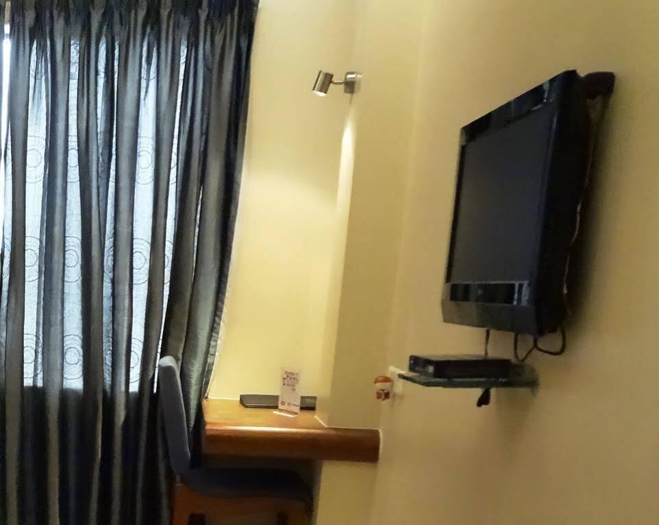 Hotel Jewel Of Chembur Βομβάη Εξωτερικό φωτογραφία